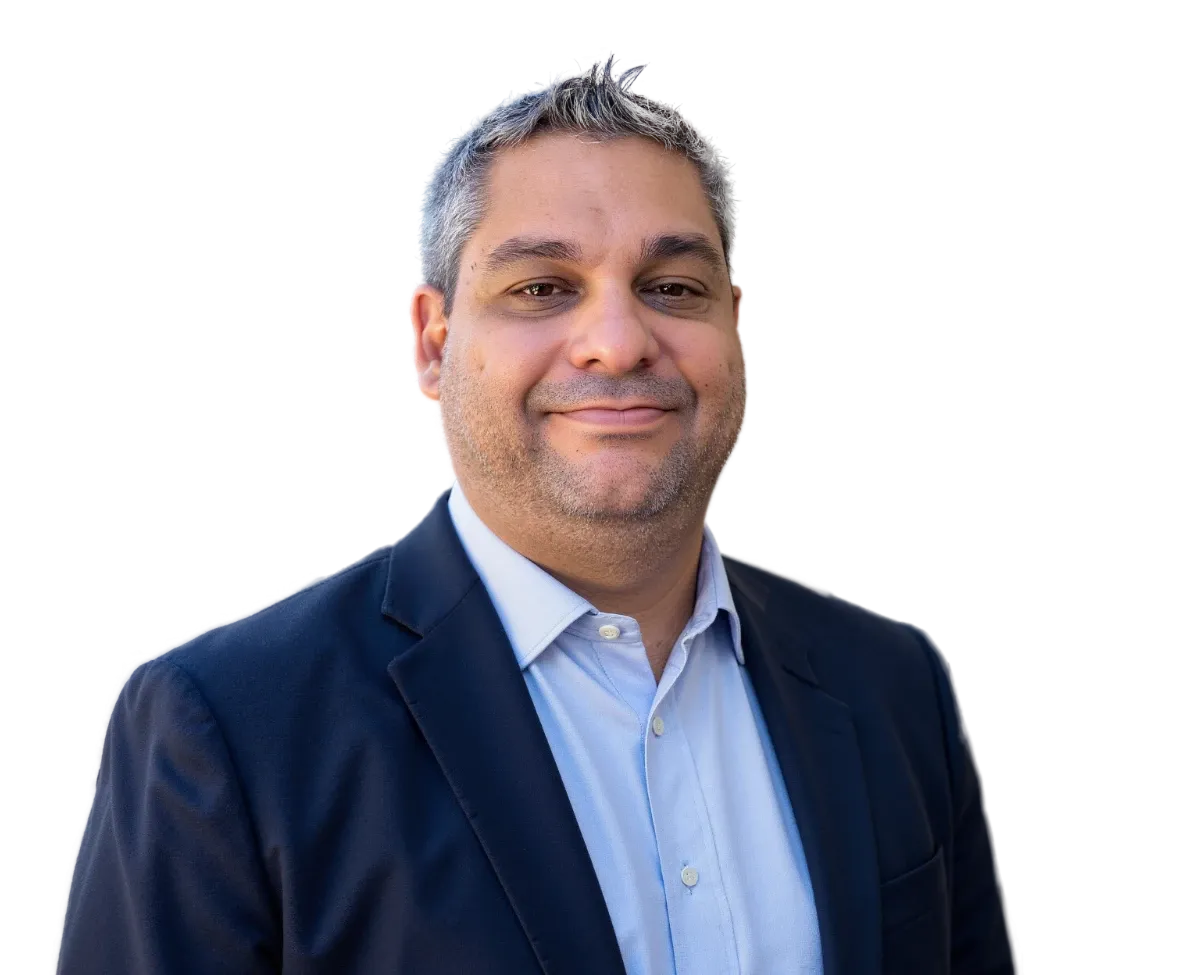 Axel Rivera Headshot